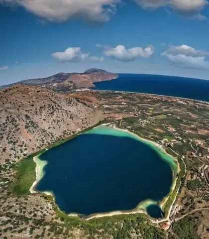 Kournas Lake Mountokalis Transfers Chania Crete 420x480 1